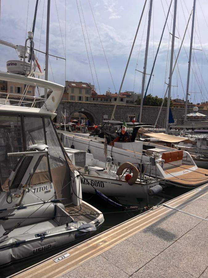 Location Antibes Kültér fotó